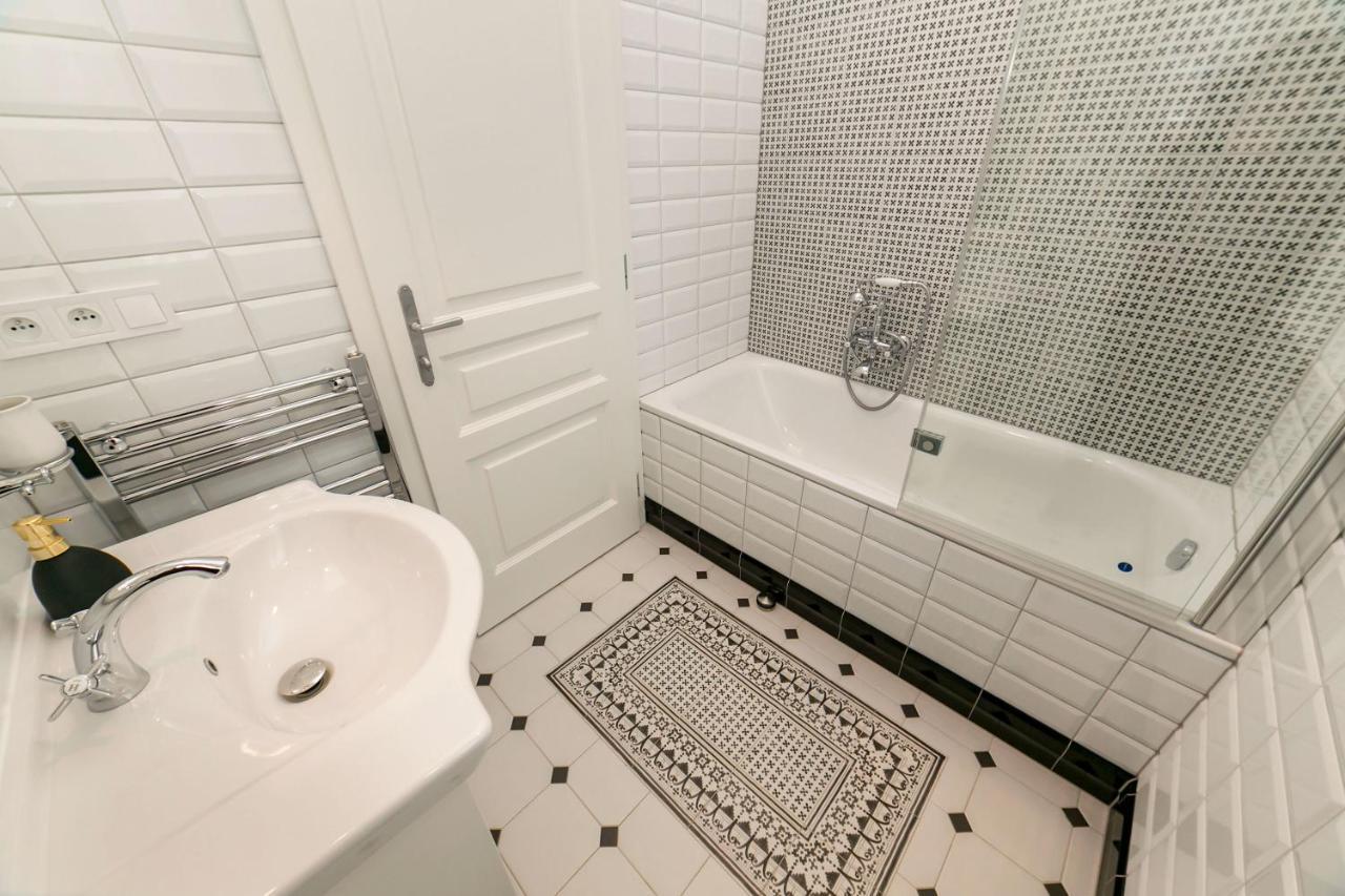 New Apartment 1 - Self Check In, Free Parking Братислава Экстерьер фото