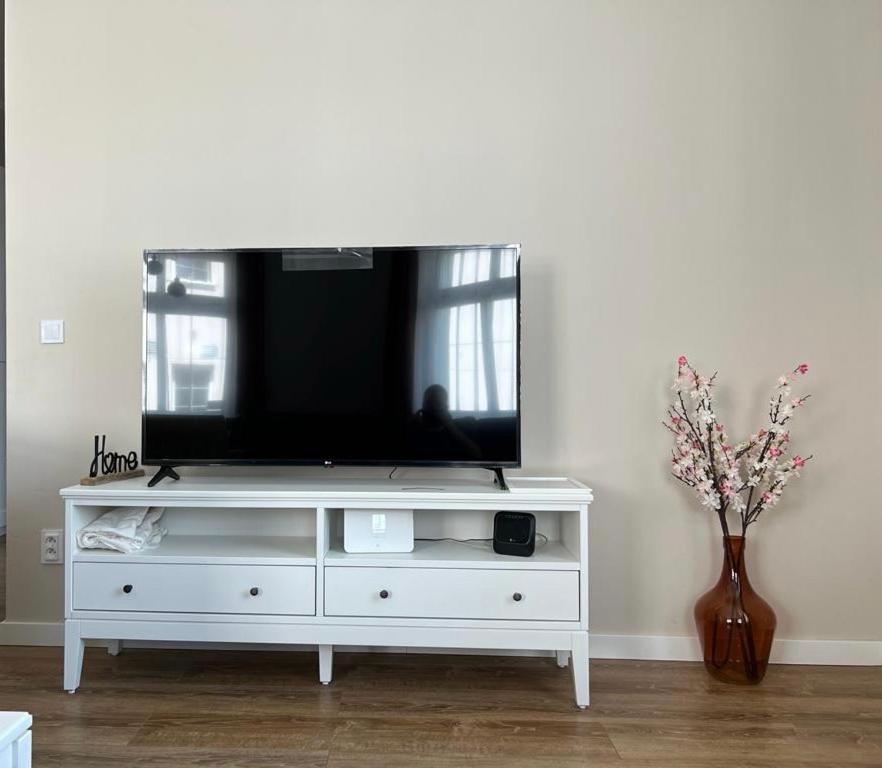 New Apartment 1 - Self Check In, Free Parking Братислава Экстерьер фото